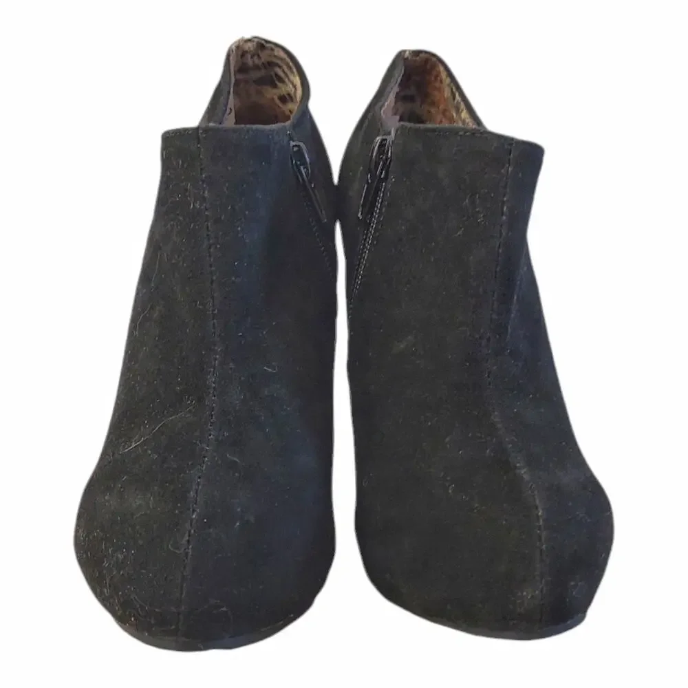 JINPIN Black Faux Suede Ankle Boots US Size 7.5 Gothic High Heel Platform Vegan